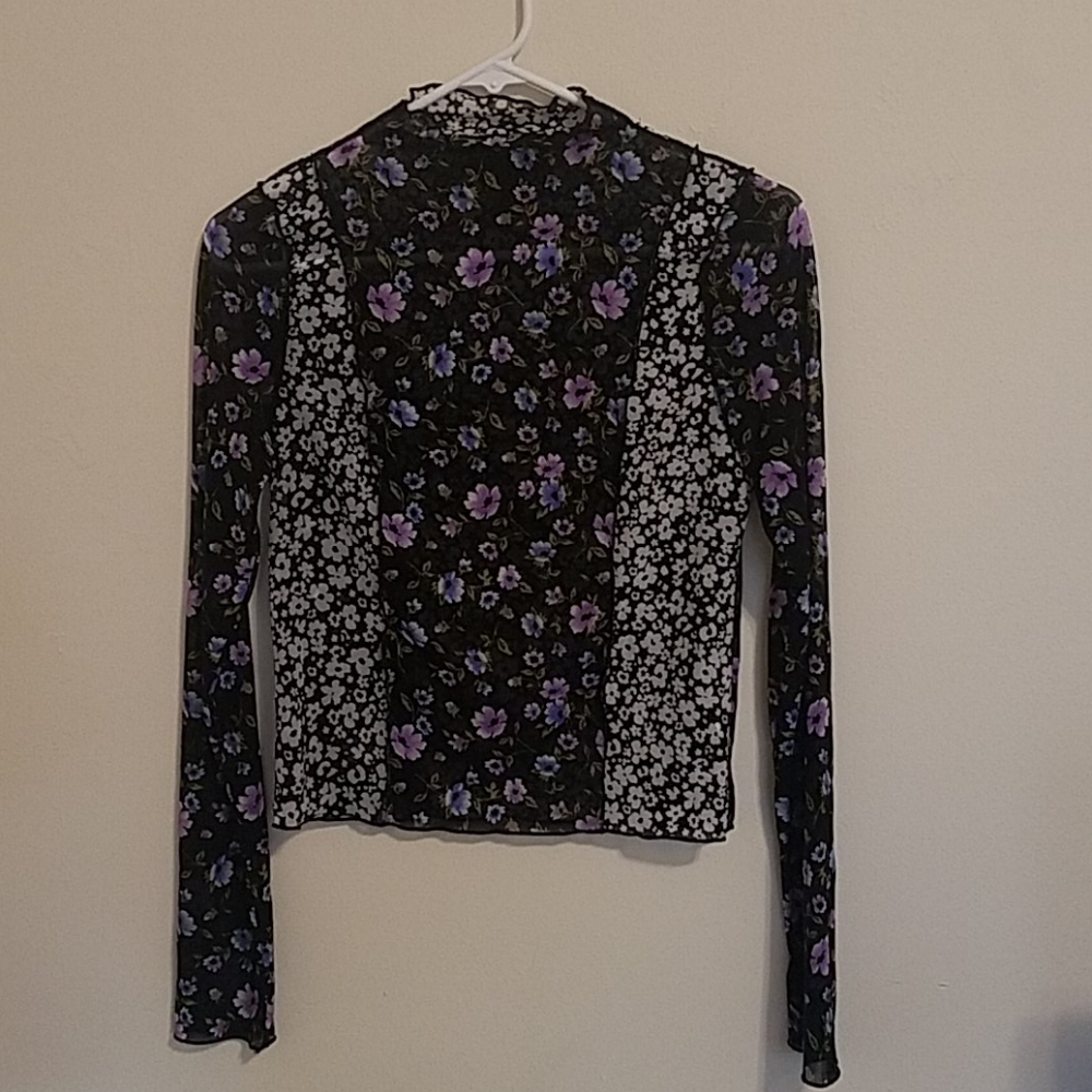 Forever 21 Sheer Paneled Floral Top Large